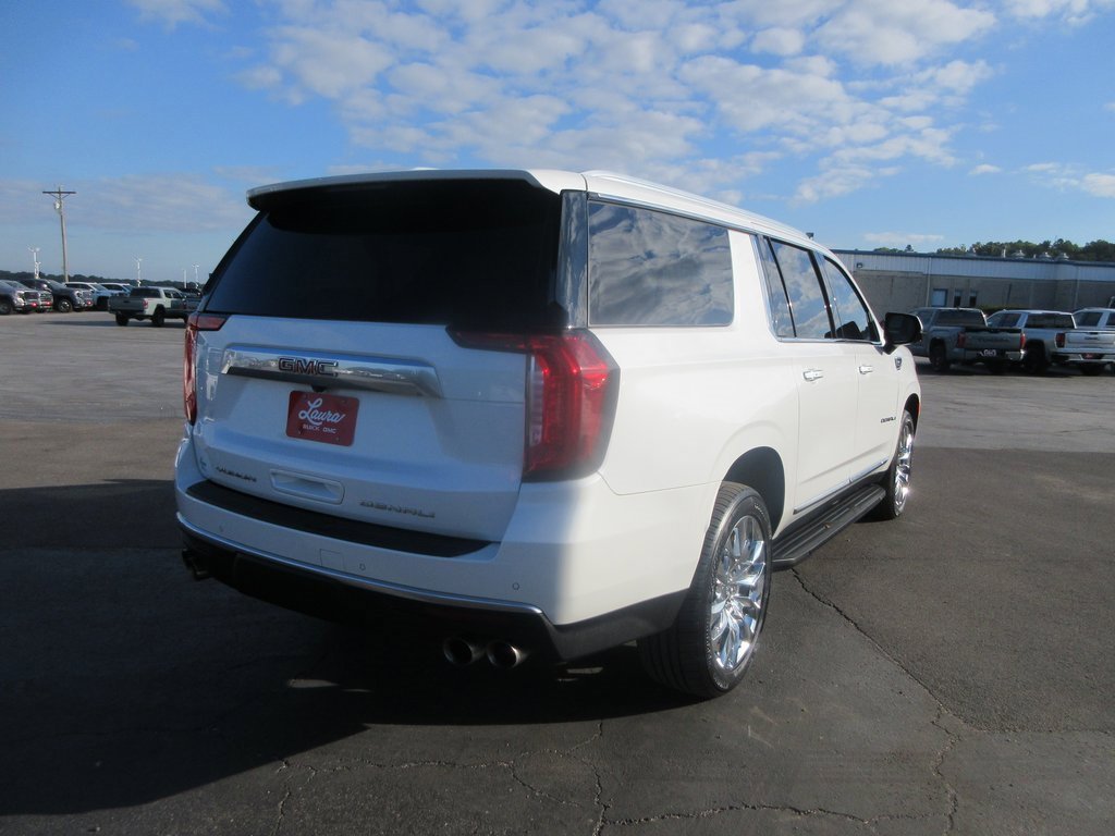 Used 2021 GMC Yukon XL Denali image 4