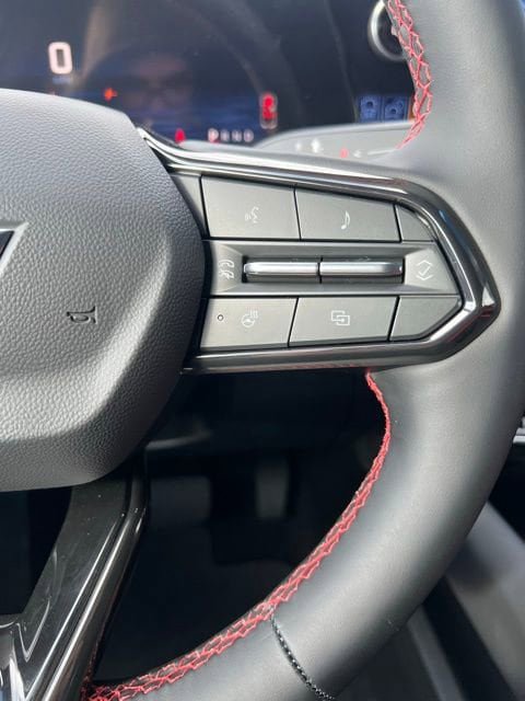 New 2026 Chevrolet Equinox EV RS FWD image 37