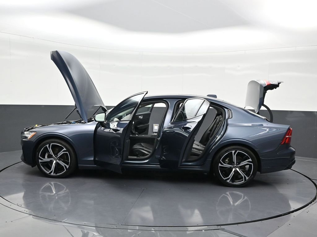 Used 2023 Volvo S60 B5 Core w/ Protection Package image 32