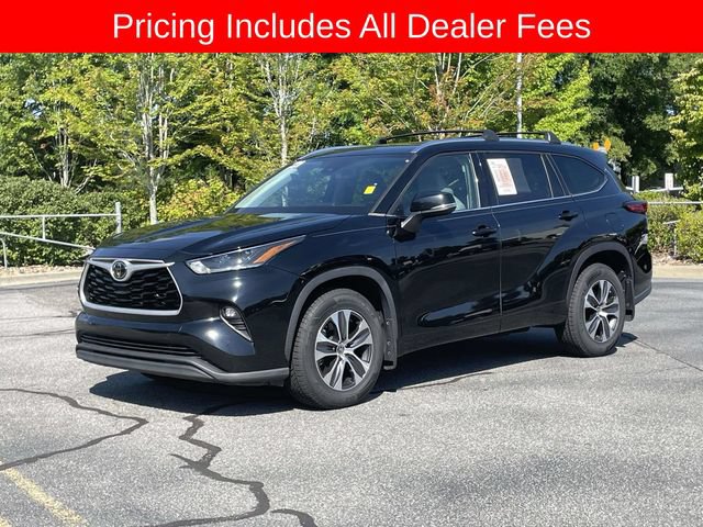 Used 2021 Toyota Highlander XLE