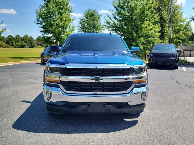 Used 2017 Chevrolet Silverado 1500 LT w/ All Star Edition RWD image 2