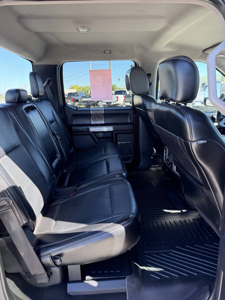 Used 2019 Ford F350 Lariat w/ Lariat Ultimate Package AWD/4WD image 11