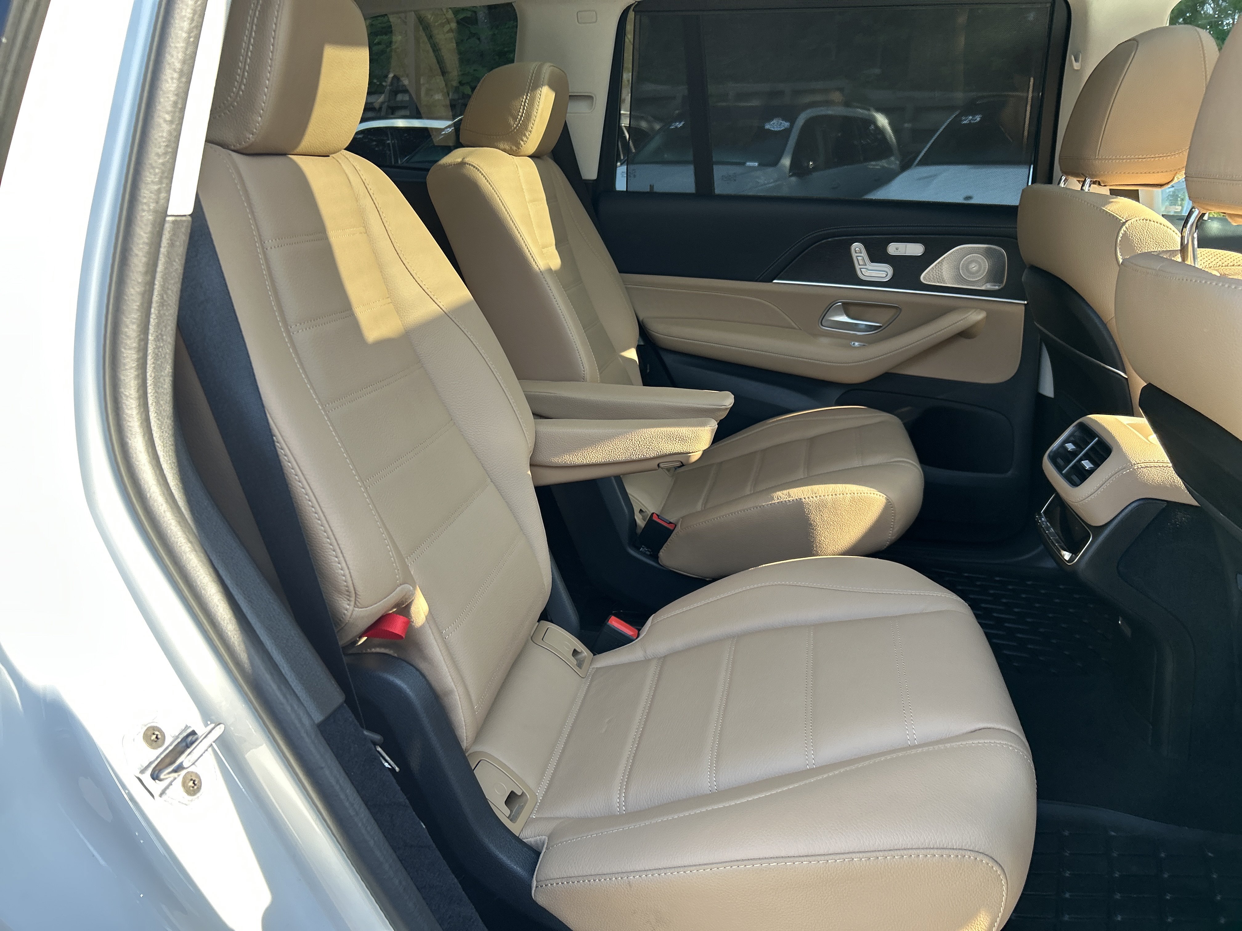 Certified 2024 Mercedes-Benz GLS 450 4MATIC image 49