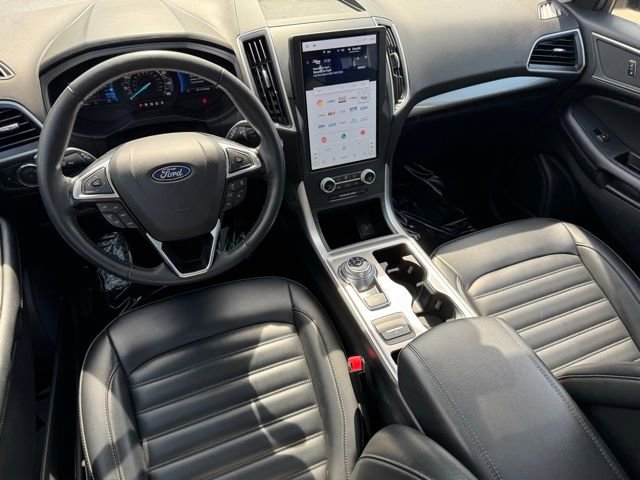 Certified 2024 Ford Edge SEL w/ Convenience Package AWD/4WD image 6