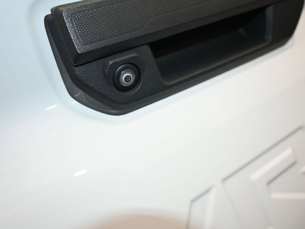 Used 2023 Chevrolet Colorado W/T image 38