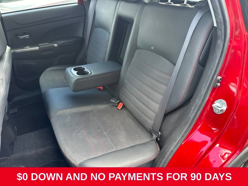Used 2025 Mitsubishi Outlander Sport SE AWD/4WD image 5