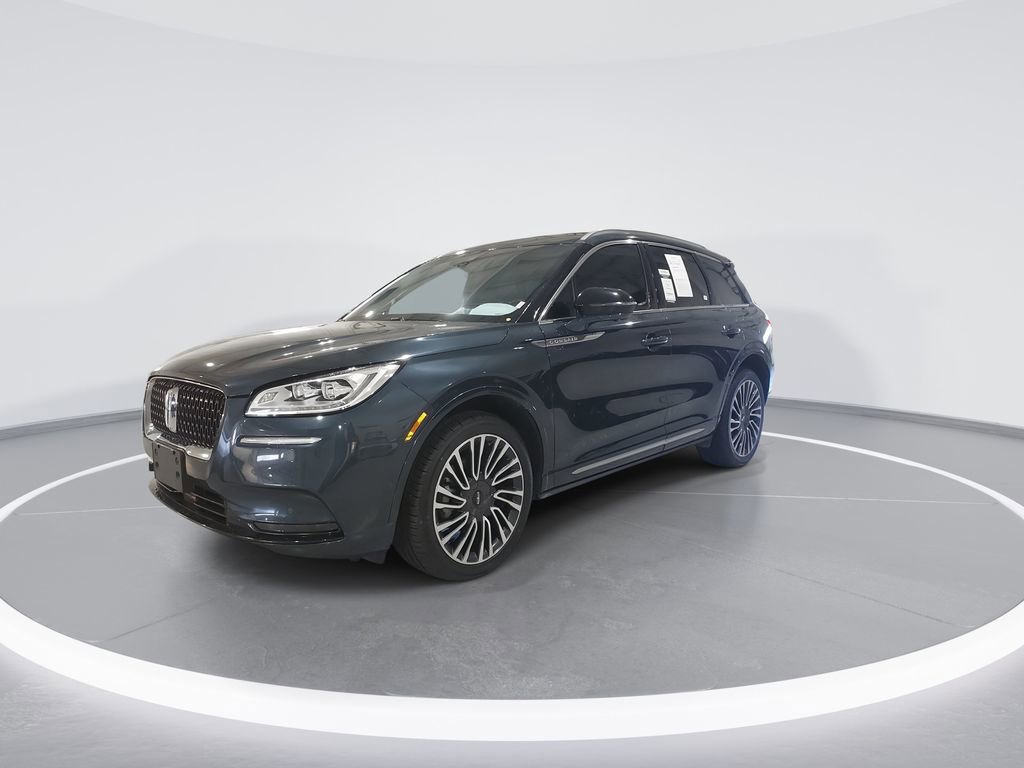 Used 2021 Lincoln Corsair Reserve w/ Equipment Group 201A AWD/4WD image 4