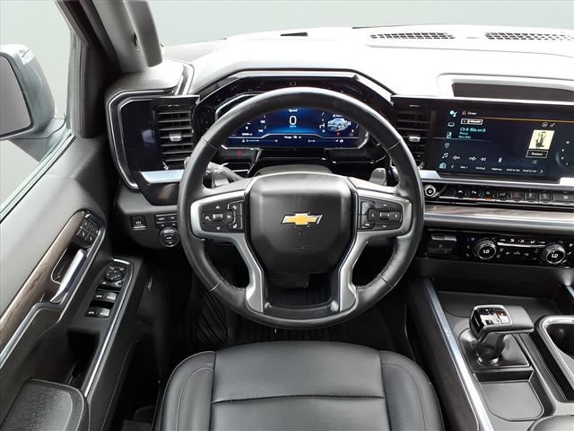 Used 2024 Chevrolet Silverado 1500 LTZ AWD/4WD image 14