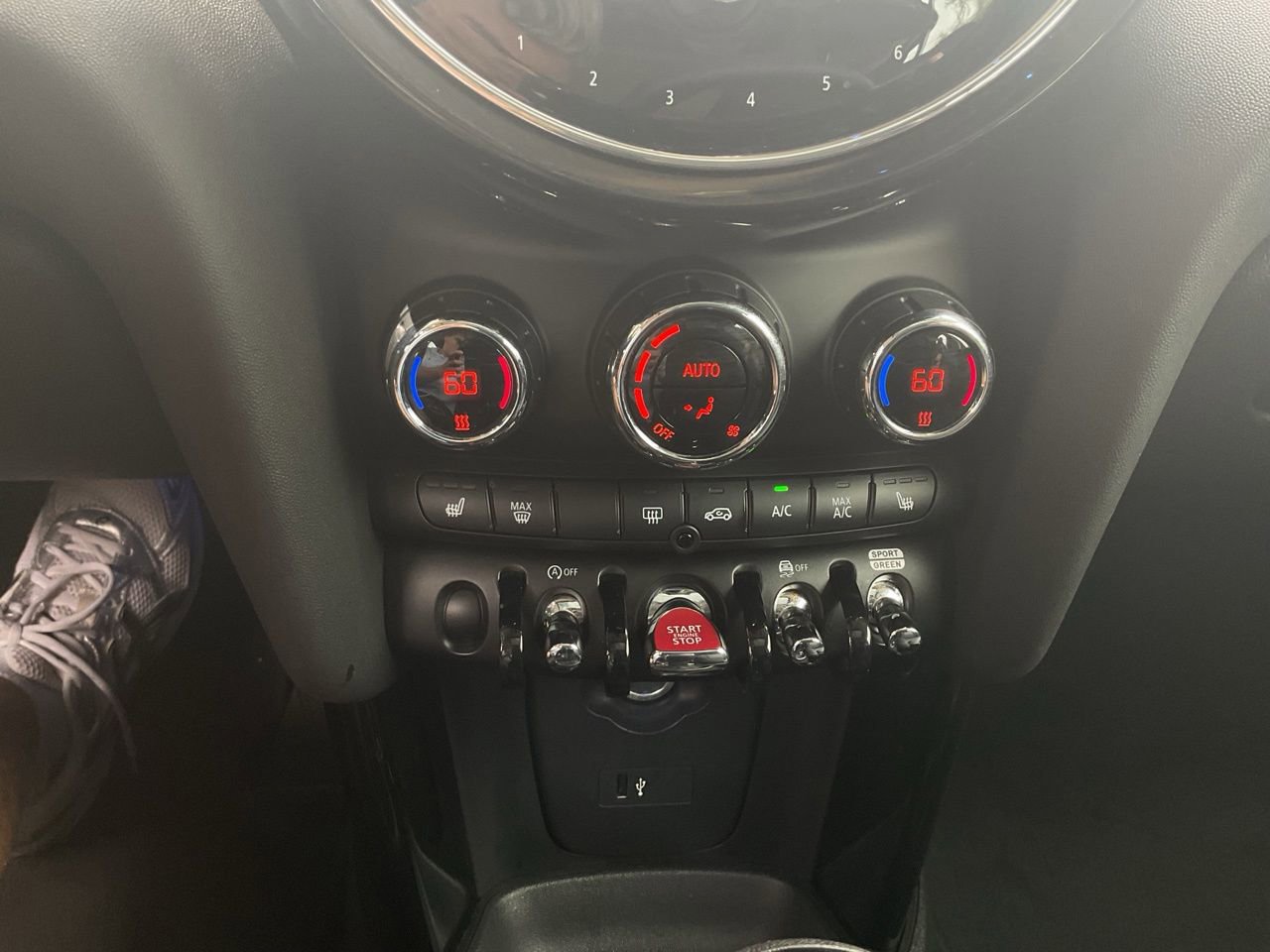 Used 2024 MINI Cooper S FWD image 21