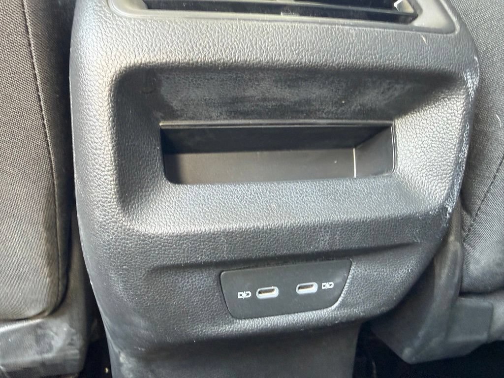 Certified 2025 Volkswagen Tiguan S FWD image 13