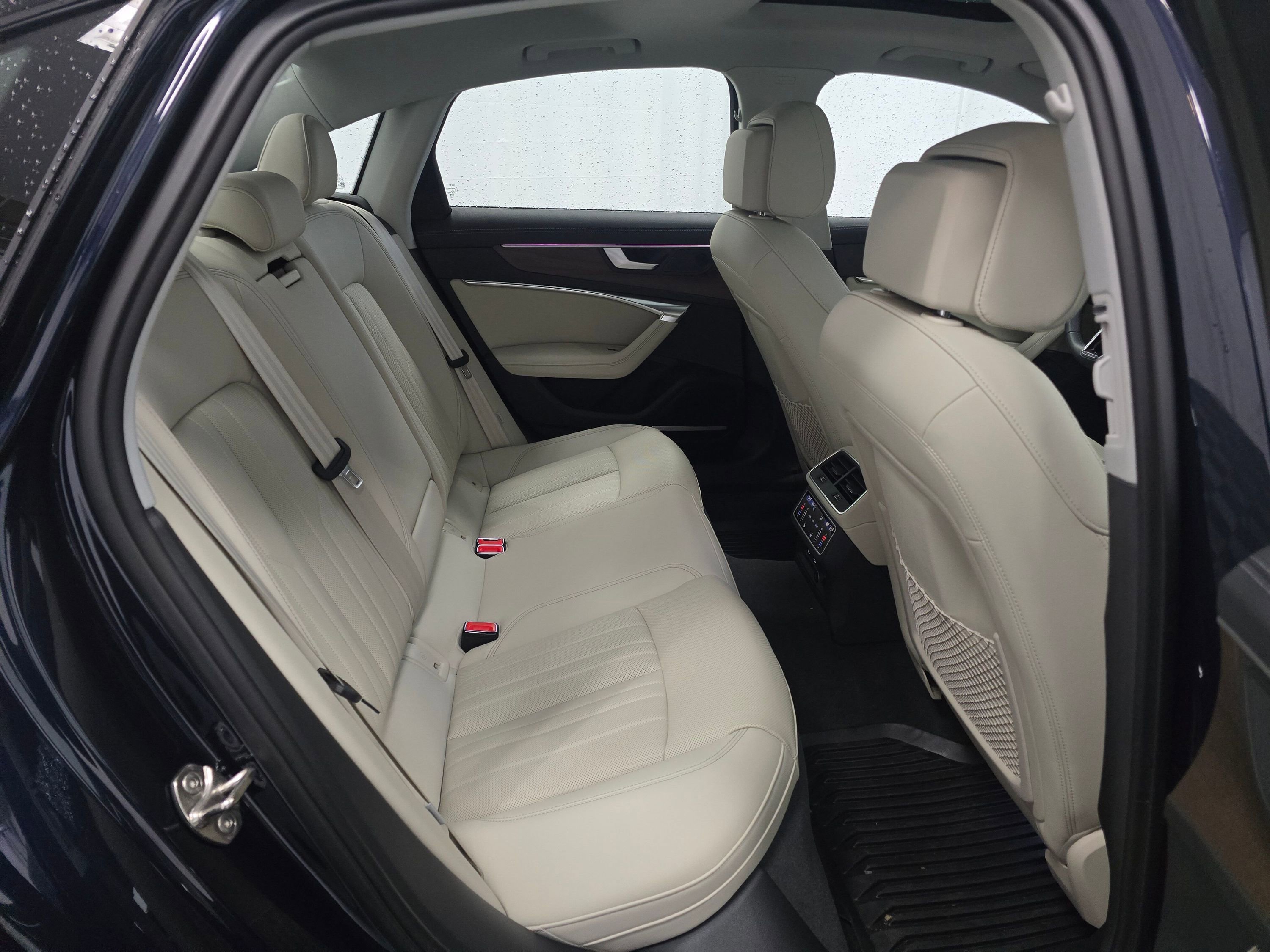 Certified 2025 Audi A6 Premium Plus w/ Premium Plus Package image 24