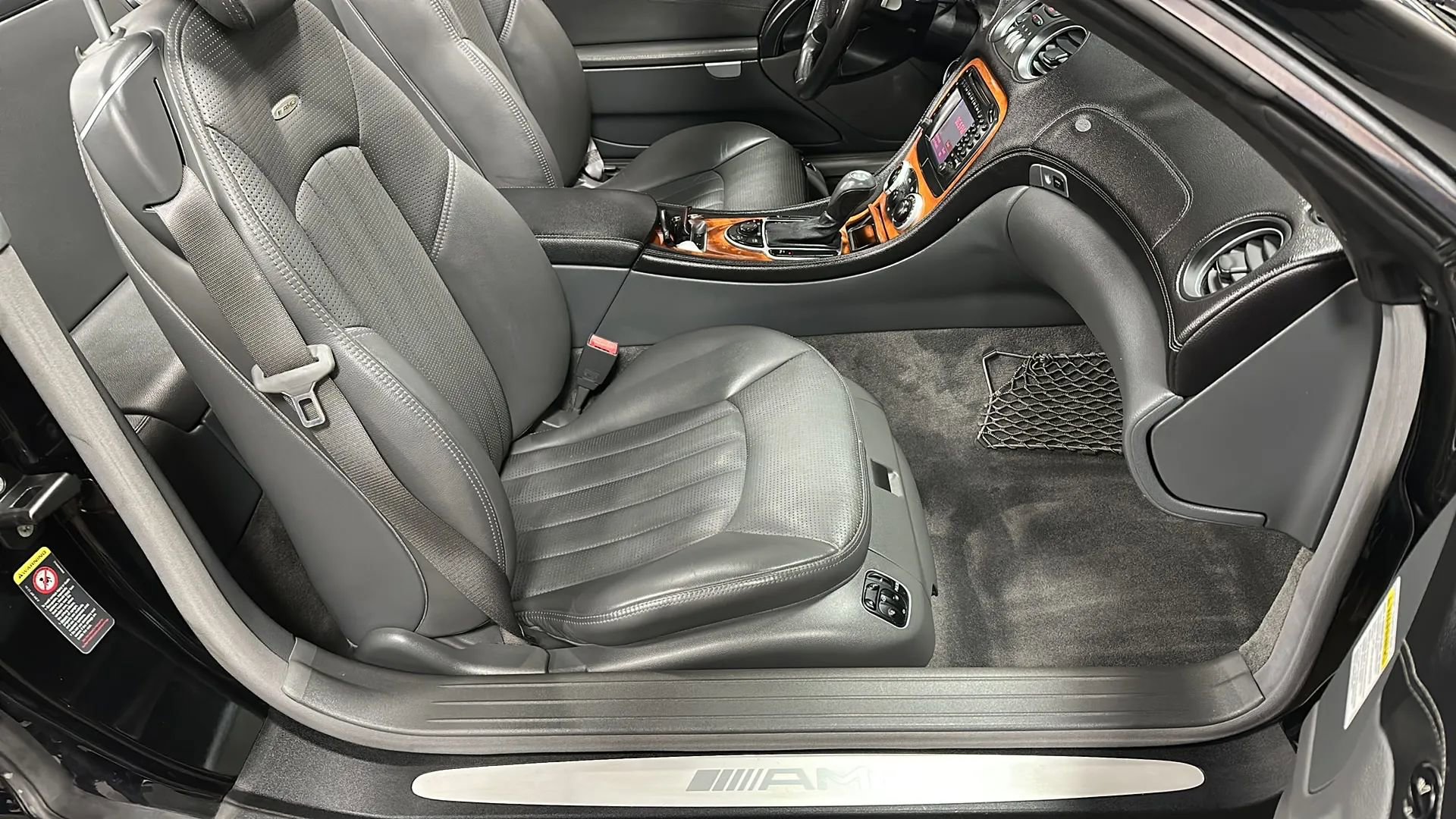 Used 2004 Mercedes-Benz SL 55 AMG image 24