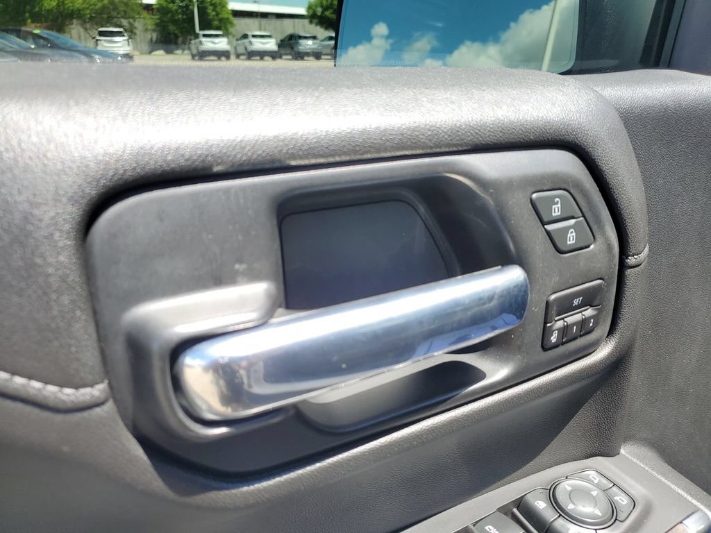 Used 2020 GMC Sierra 1500 Denali w/ Denali Ultimate Package AWD/4WD image 29