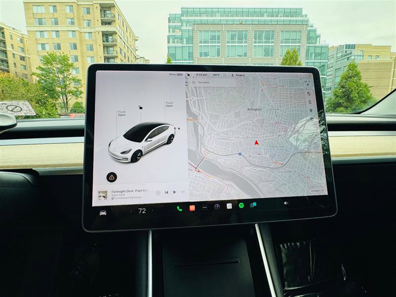 Used 2018 Tesla Model 3 image 33