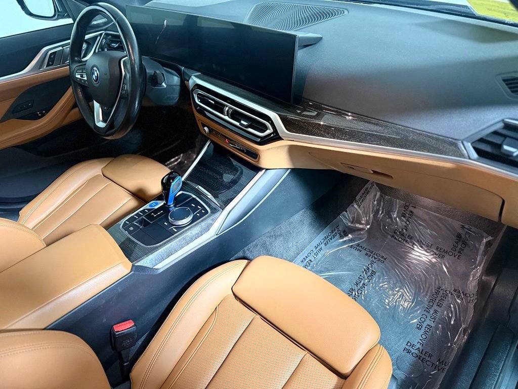 Used 2023 BMW i4 eDrive40 w/ Premium Package RWD image 26