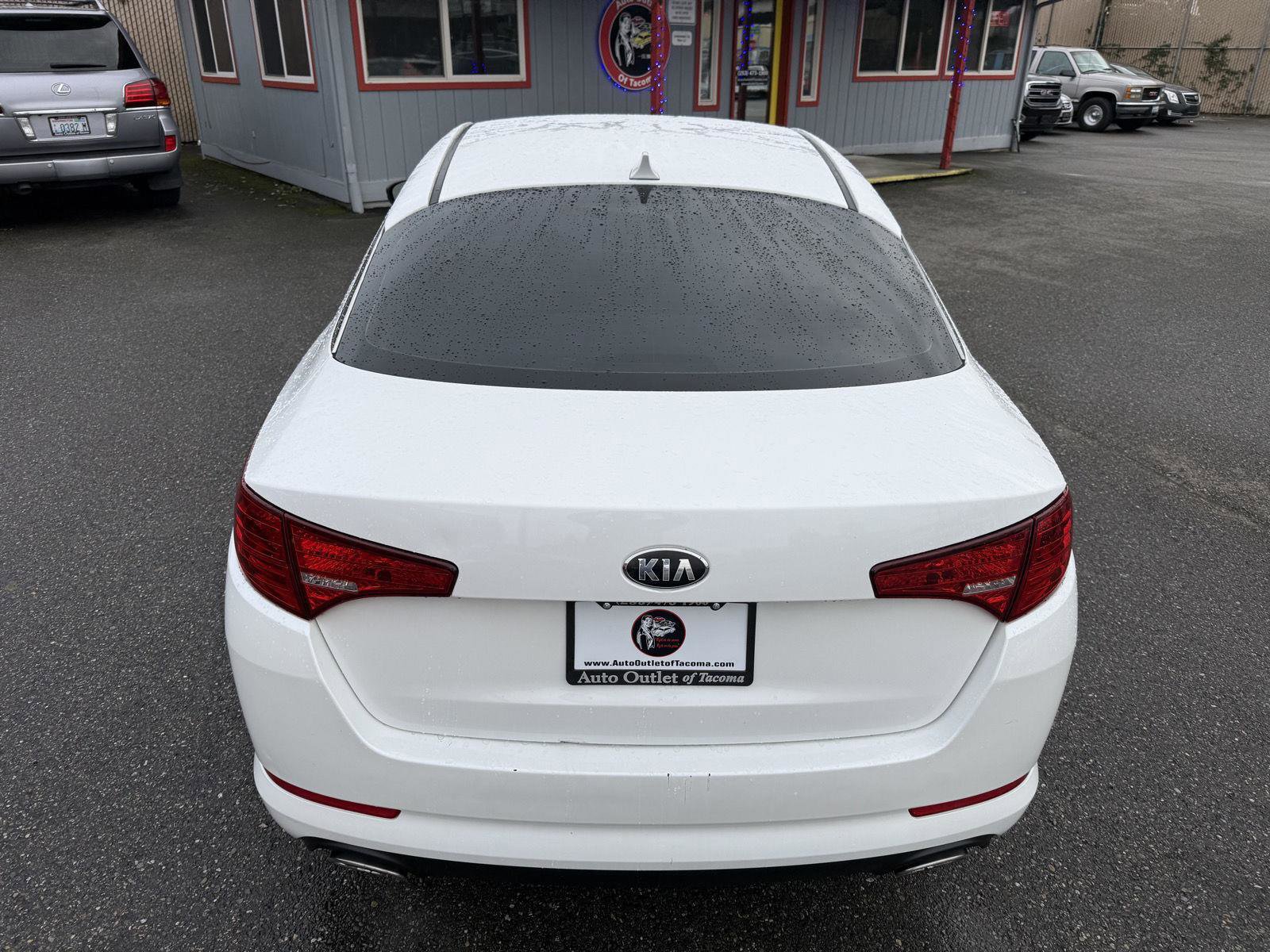 Used 2013 Kia Optima LX image 10