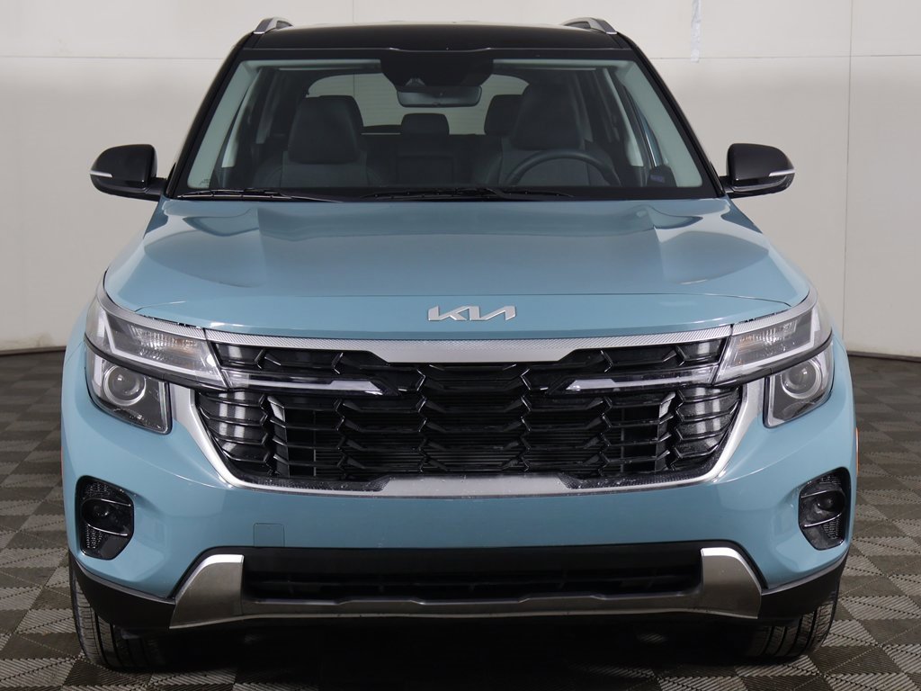 Used 2025 Kia Seltos S image 11