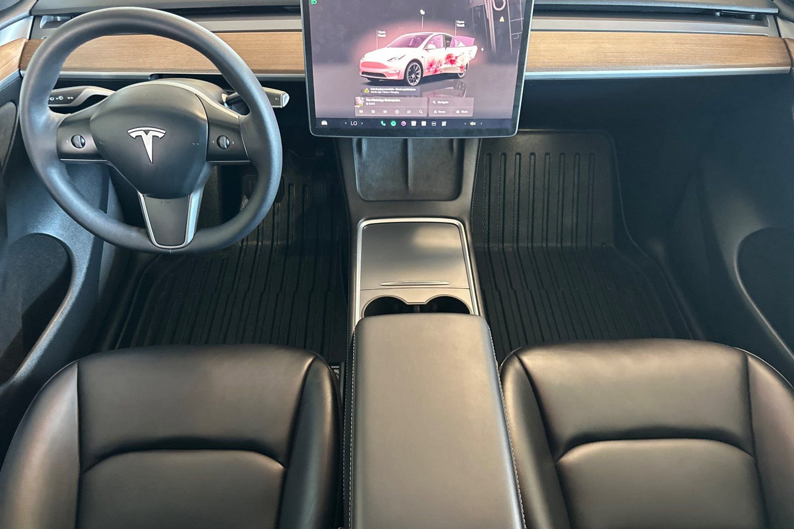 Used 2023 Tesla Model Y Long Range image 10