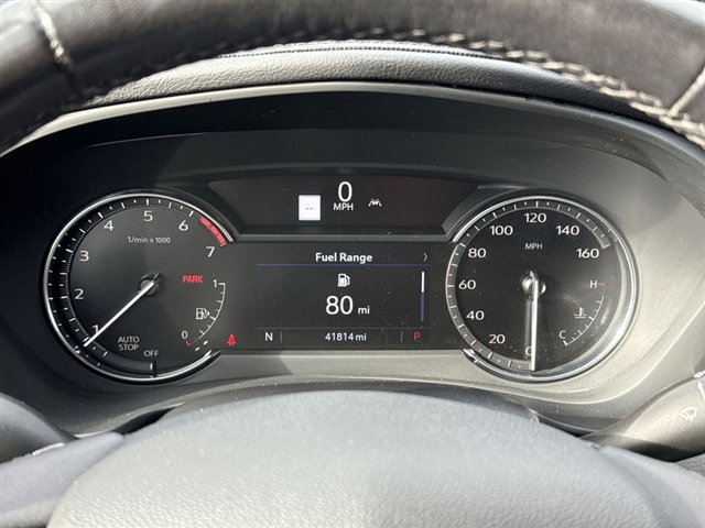 Certified 2023 Cadillac XT4 Premium Luxury w/ Cold Weather Package image 15