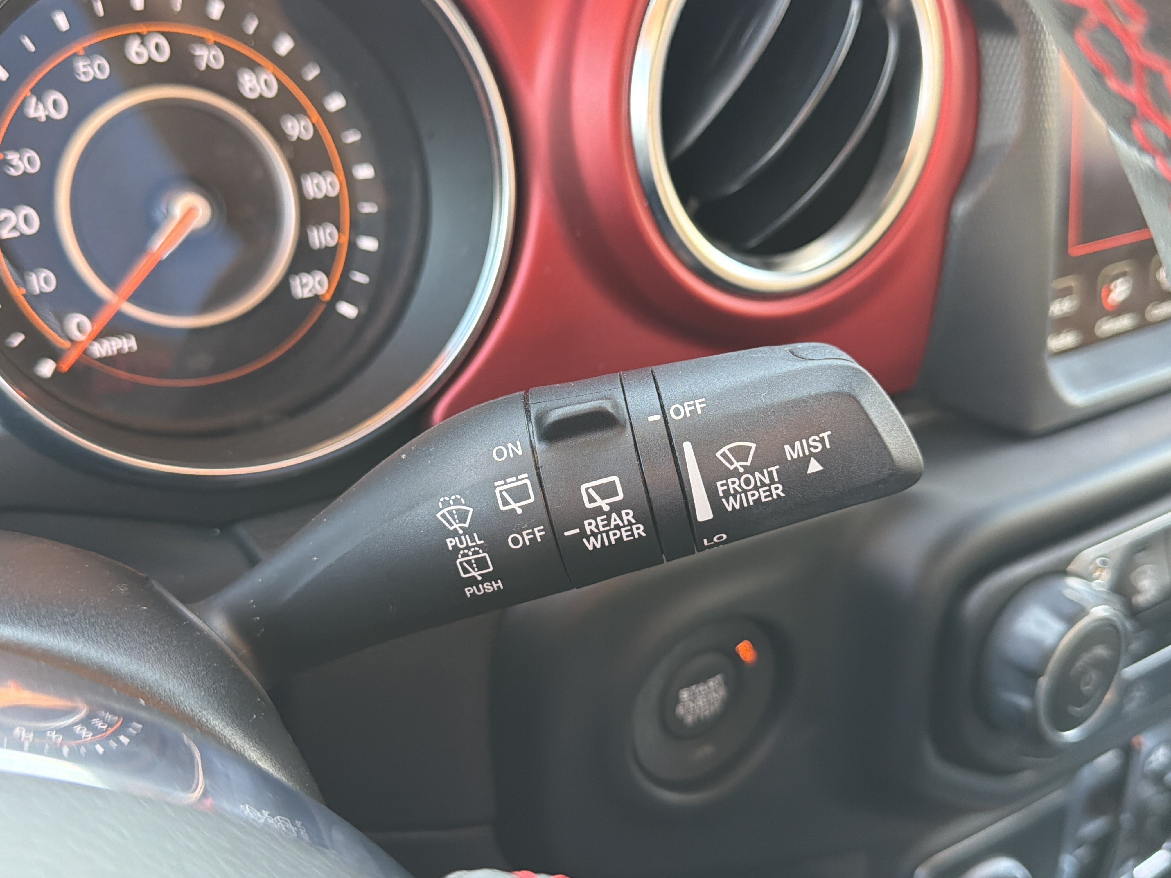 Used 2023 Jeep Wrangler Unlimited Rubicon w/ LED Lighting Group AWD/4WD image 20