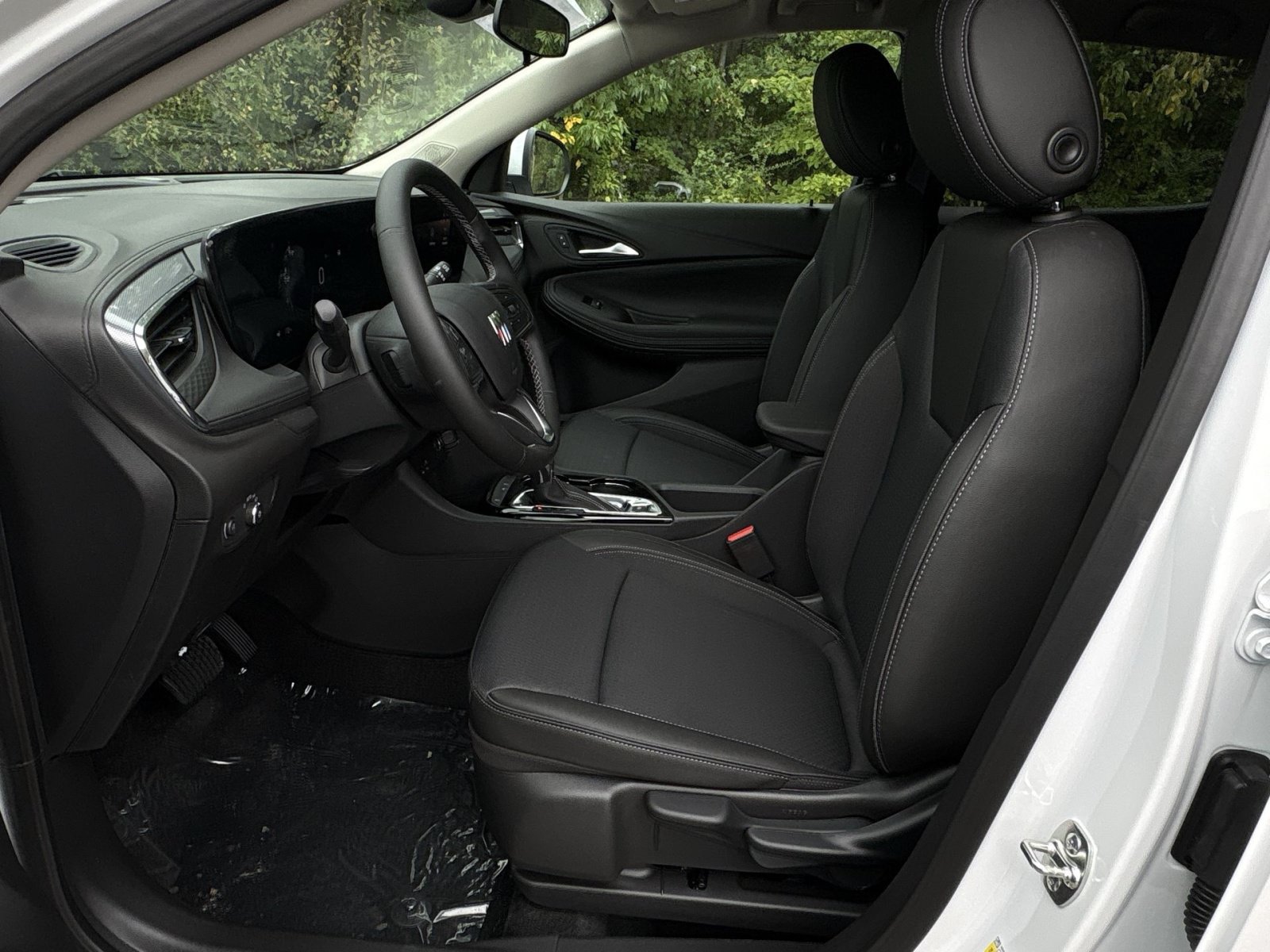 New 2026 Buick Encore GX Preferred FWD image 13