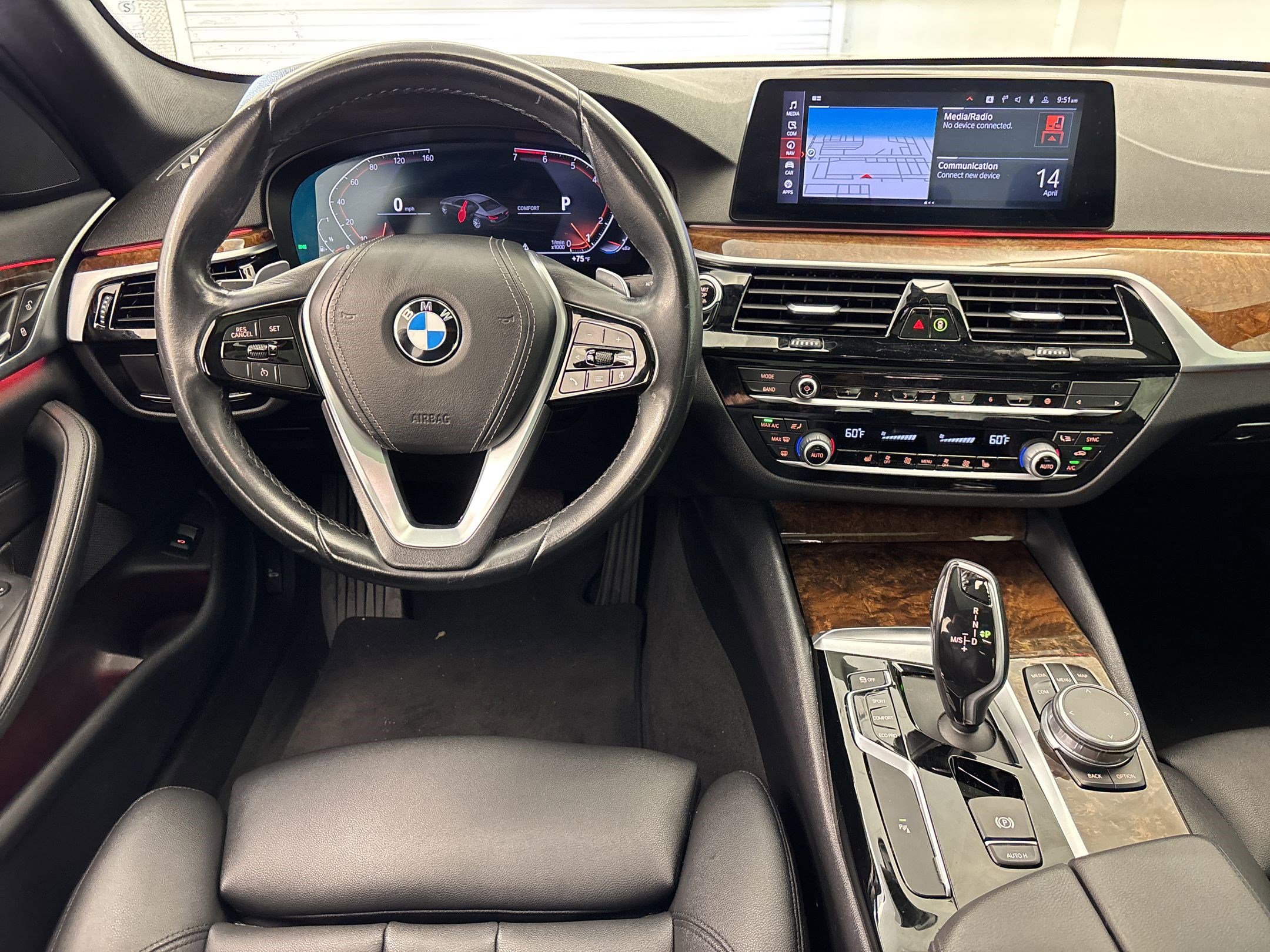 Used 2020 BMW 530i w/ Convenience Package image 31