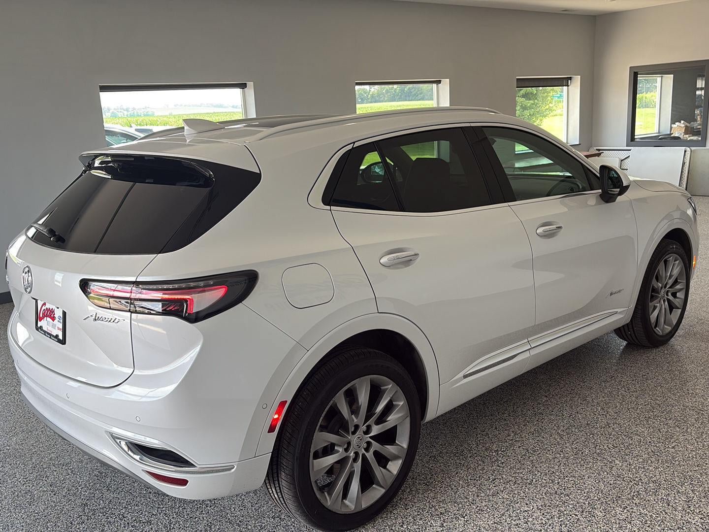 Used 2023 Buick Envision Avenir AWD/4WD image 4