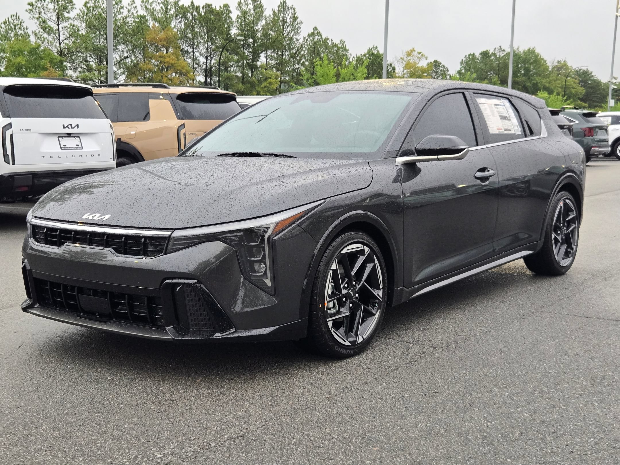 New 2026 Kia K4 EX w/ GT-Line Premium Package FWD image 3
