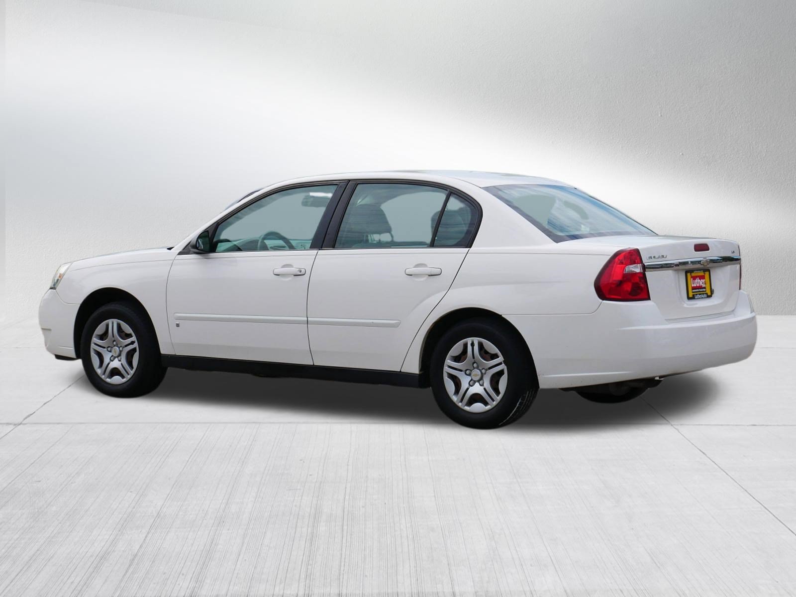 Used 2008 Chevrolet Malibu LS FWD image 5
