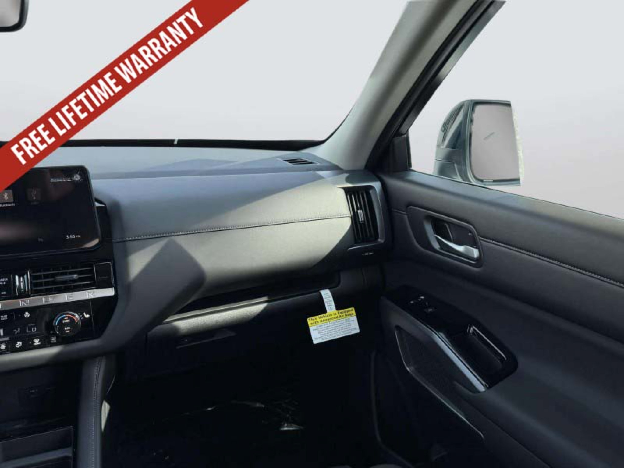 New 2026 Nissan Pathfinder SL FWD image 19