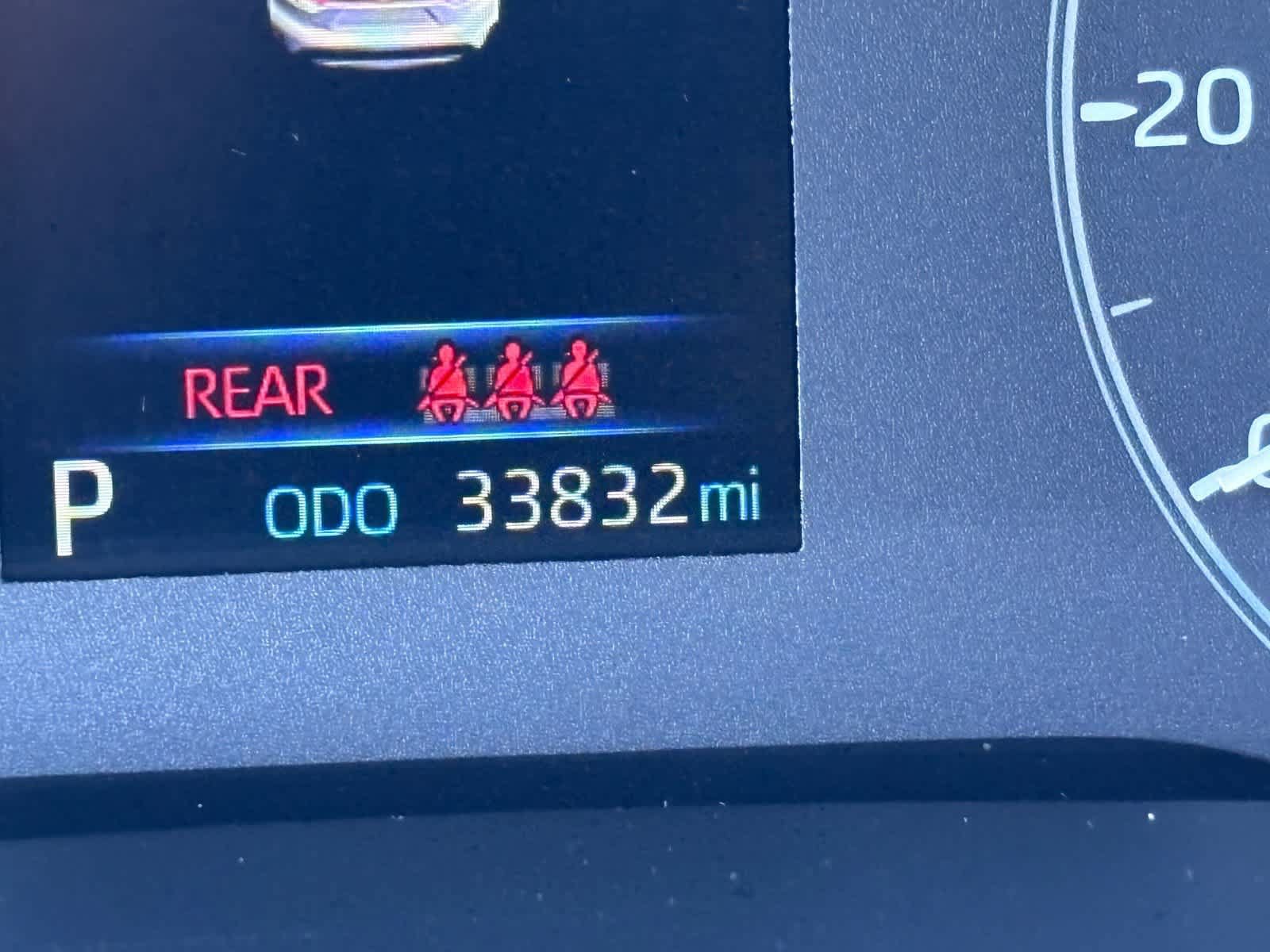 Used 2025 Toyota Corolla LE FWD image 27