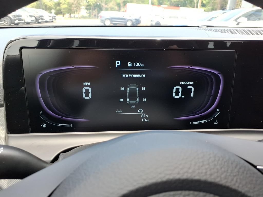 New 2026 Kia Seltos LX FWD image 19