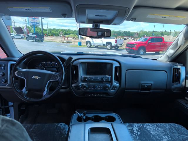 Used 2017 Chevrolet Silverado 1500 LT w/ All Star Edition AWD/4WD image 13