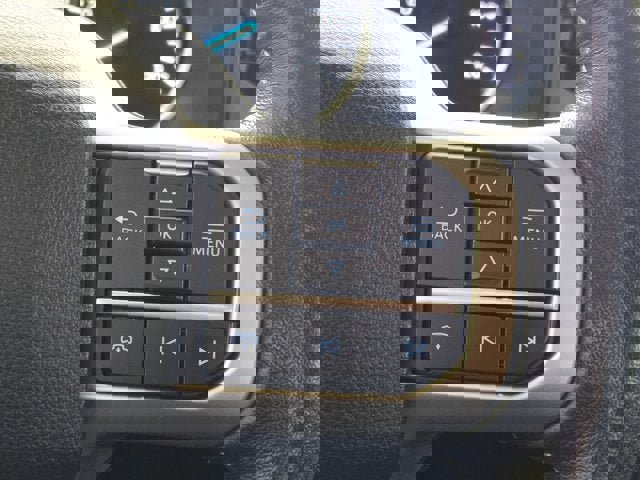 Used 2024 Ford Expedition Max XLT image 30