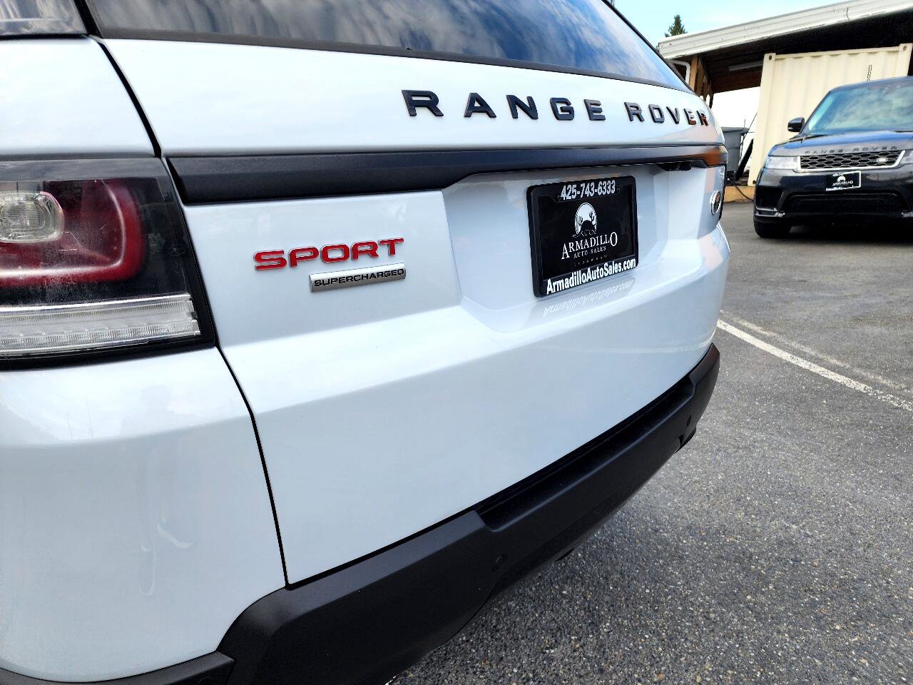 Used 2016 Land Rover Range Rover Sport Supercharged image 35