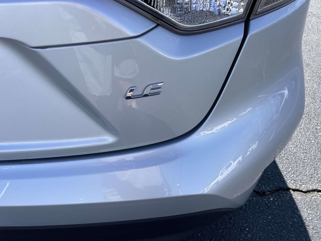 Used 2023 Toyota Corolla LE image 27