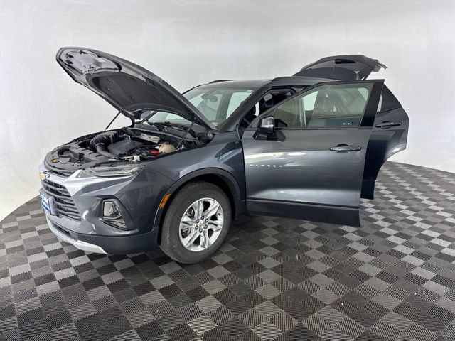 Used 2022 Chevrolet Blazer LT FWD image 12
