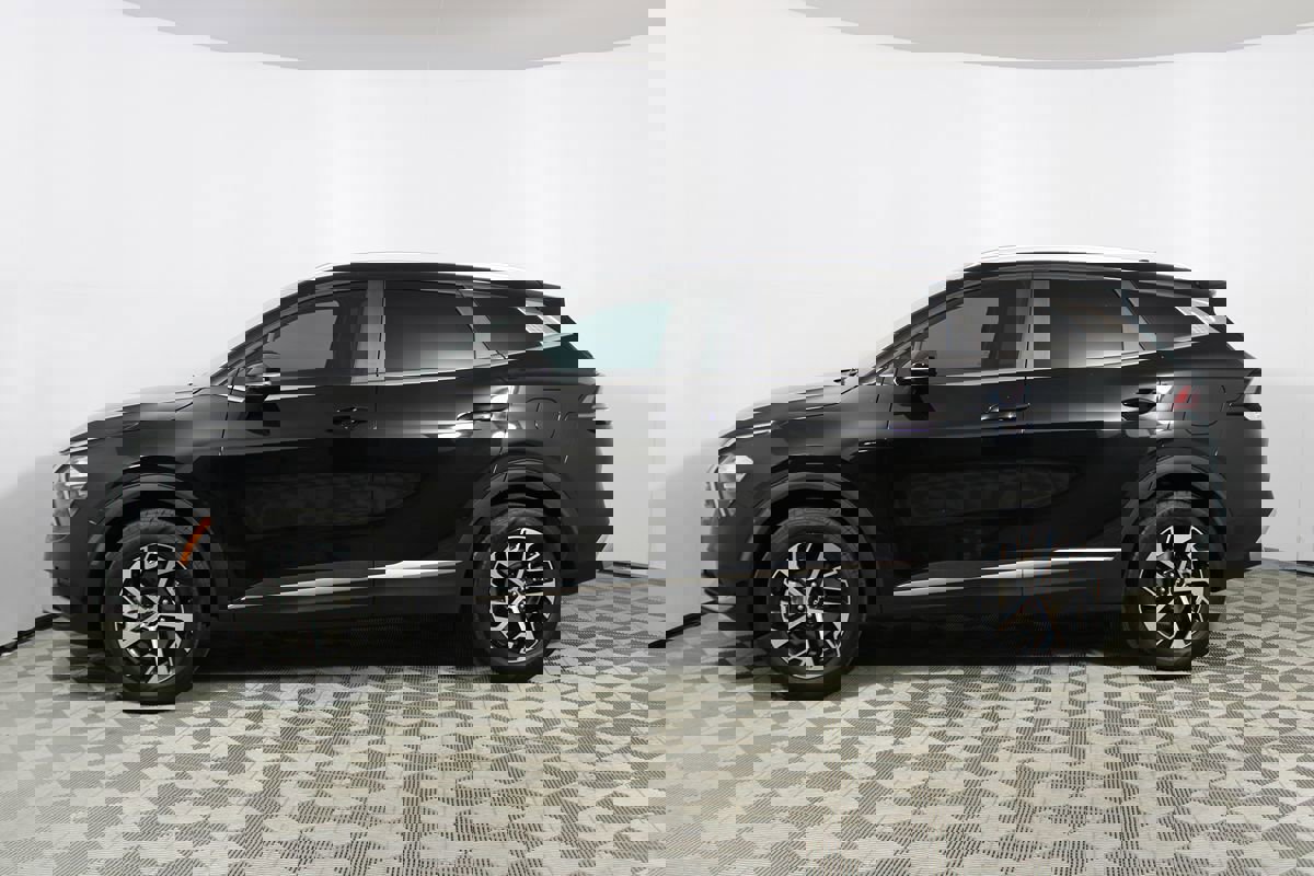 Used 2023 Kia Sportage EX image 29