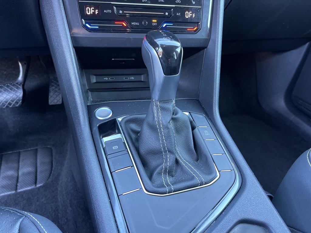 Used 2024 Volkswagen Tiguan Wolfsburg Edition image 14