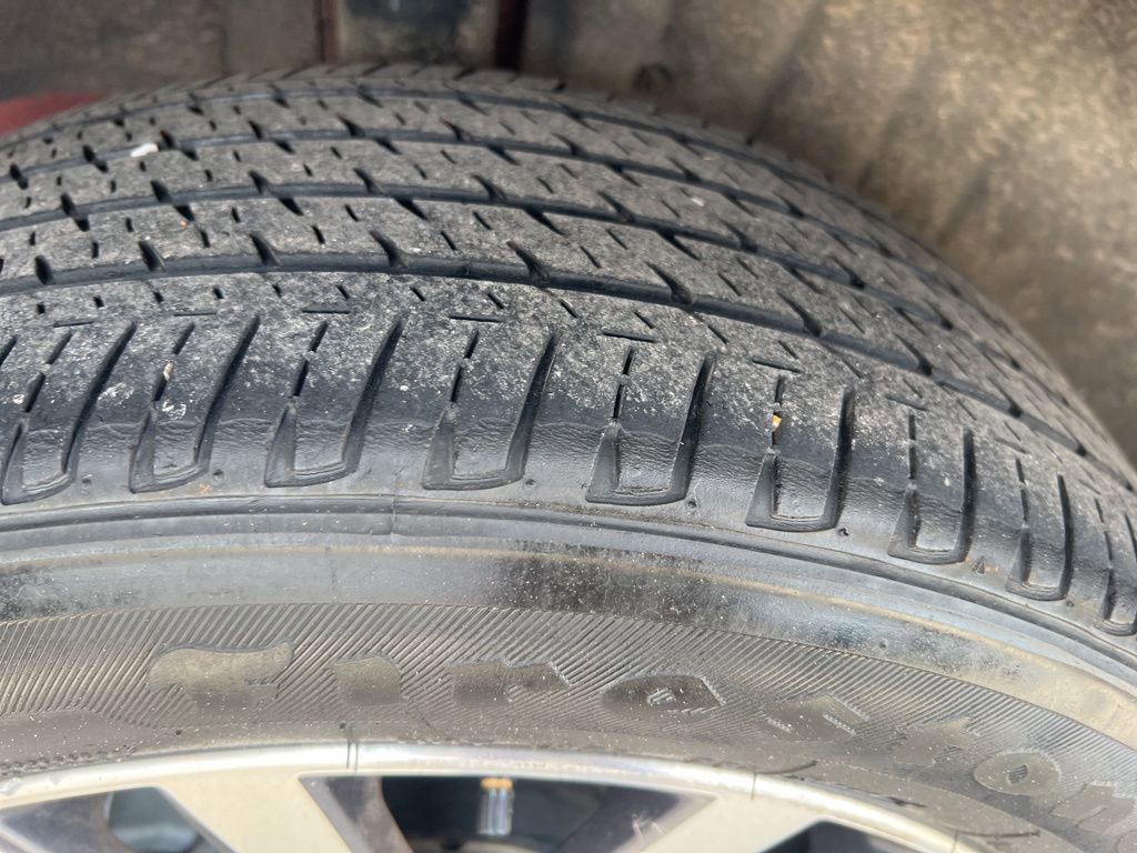 Certified 2024 Nissan Kicks SV image 42