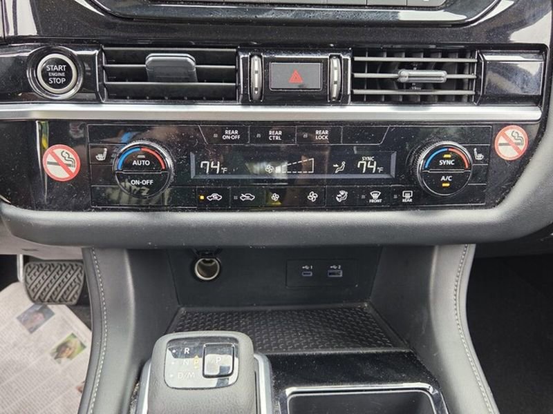 Used 2024 Nissan Pathfinder SV FWD image 20