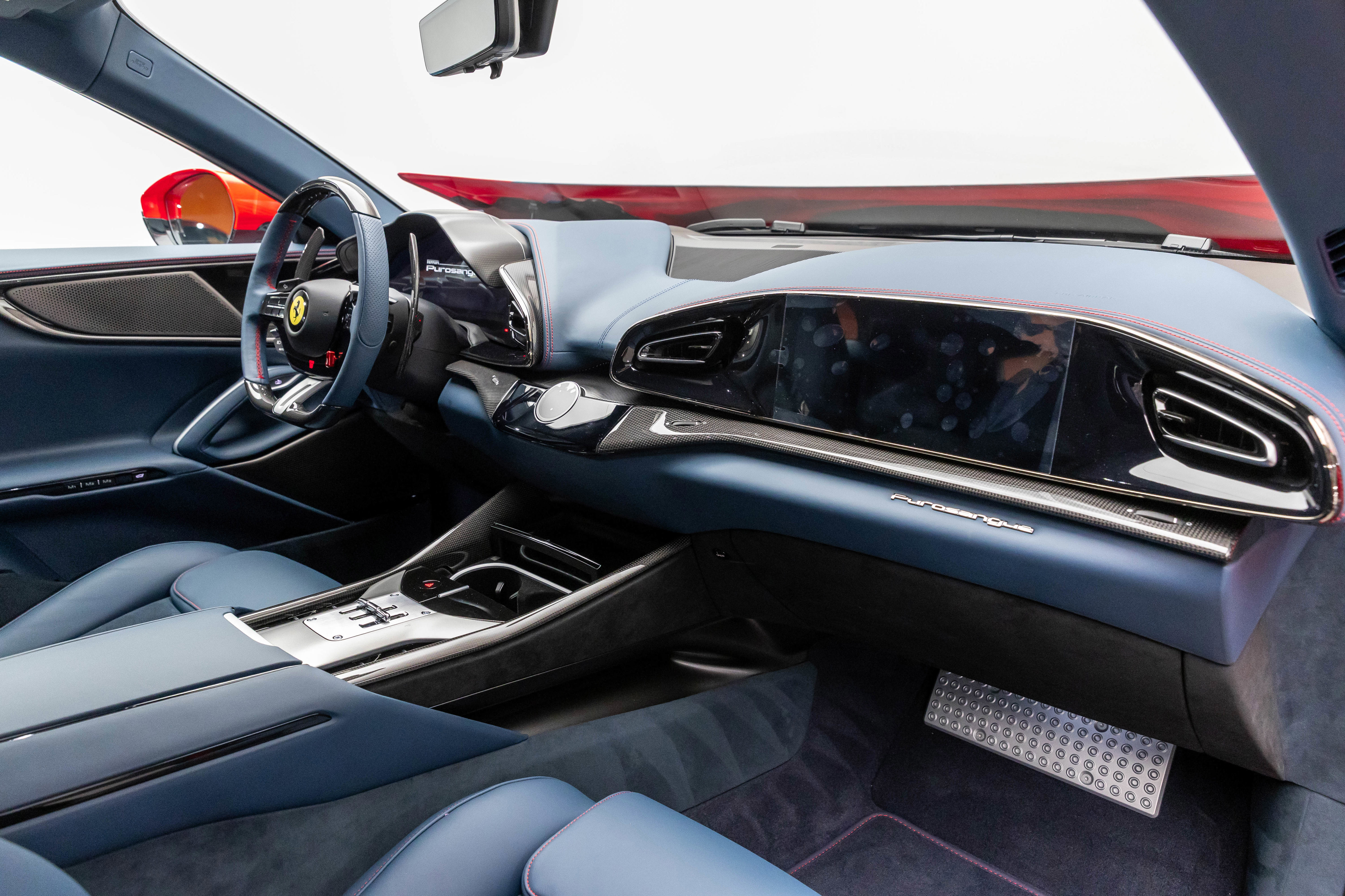 Used 2026 Ferrari Purosangue AWD/4WD image 38