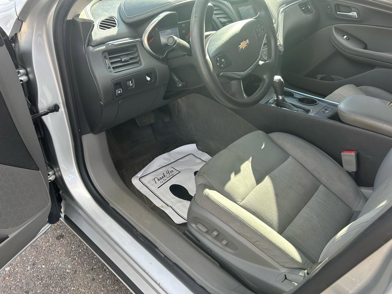 Used 2014 Chevrolet Impala LS FWD image 10