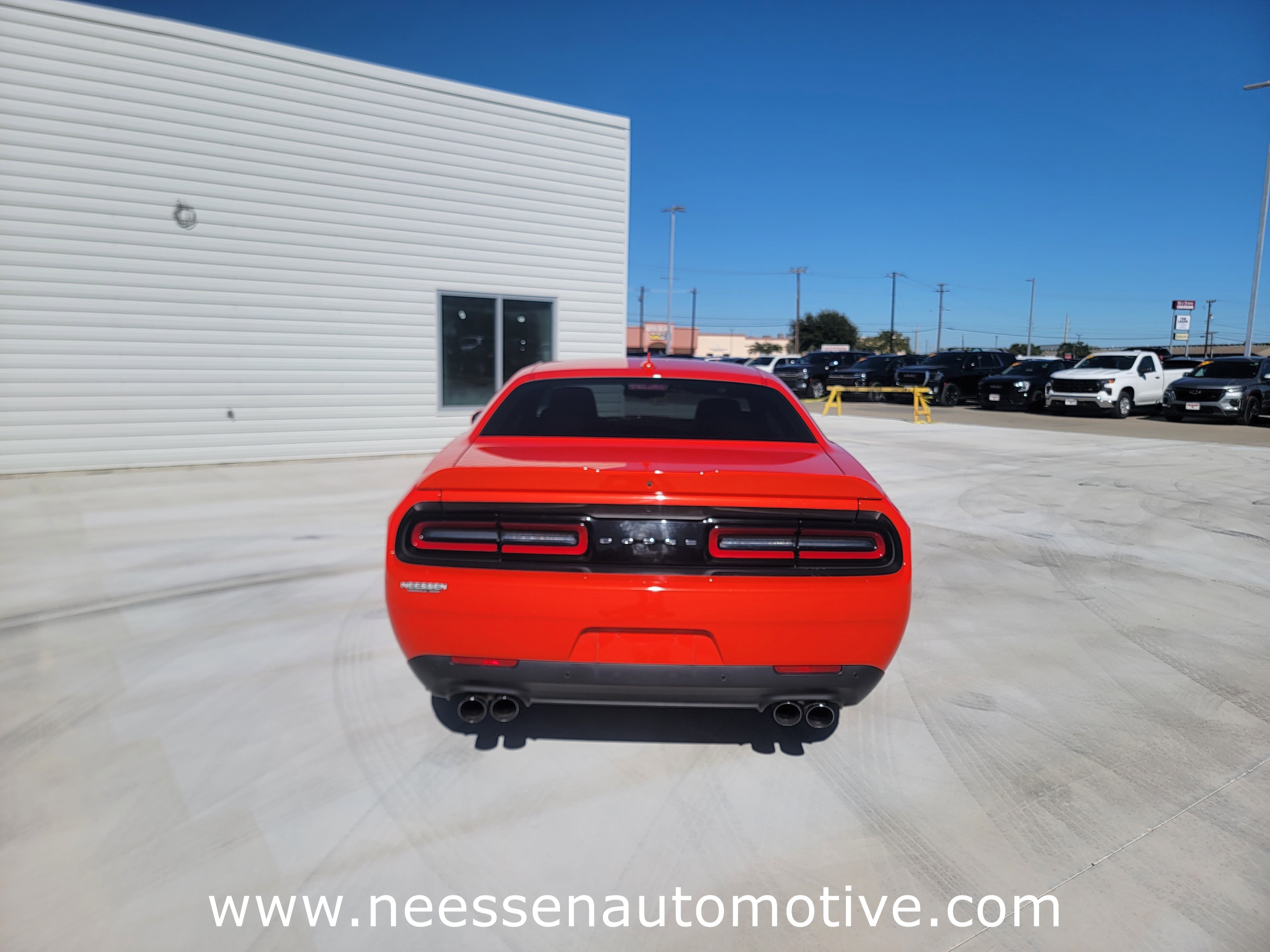 Used 2022 Dodge Challenger R/T w/ Plus Package image 6