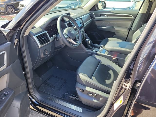 Certified 2022 Volkswagen Atlas SE FWD image 16