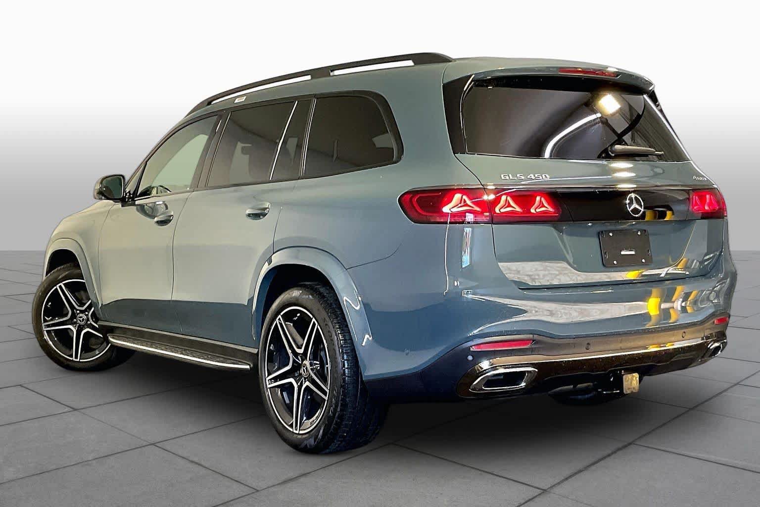 New 2027 Mercedes-Benz GLS 450 4MATIC image 3
