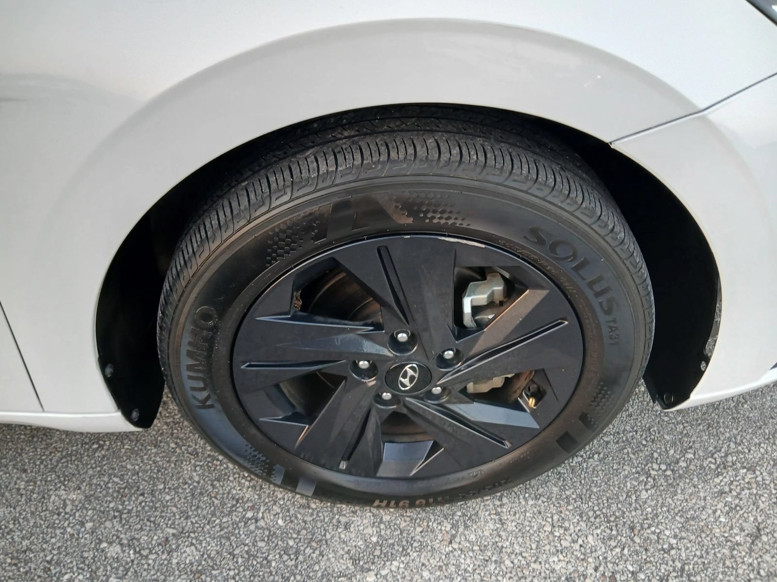 Used 2023 Hyundai Elantra Blue w/ Cargo Package FWD image 21