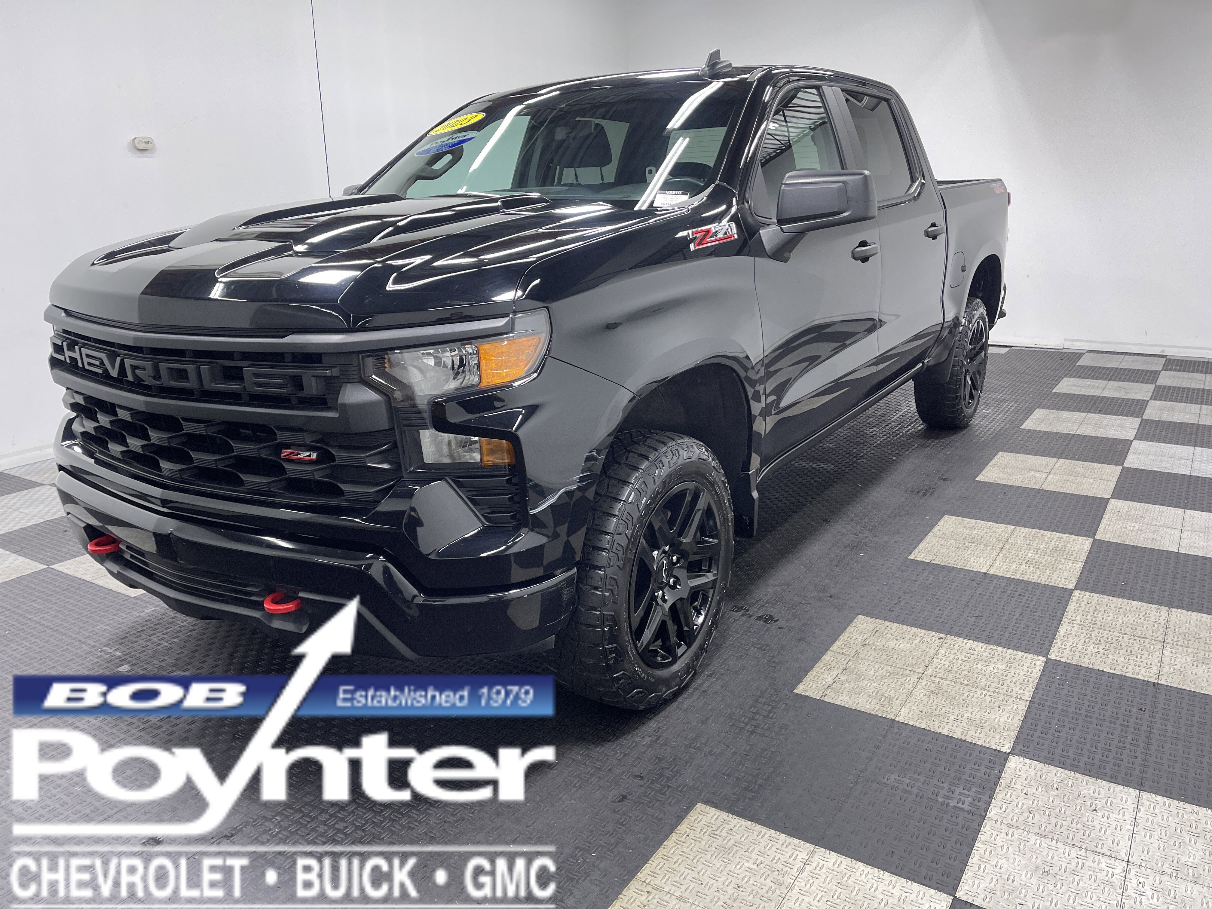 Used 2023 Chevrolet Silverado 1500 Custom Trail Boss image 1