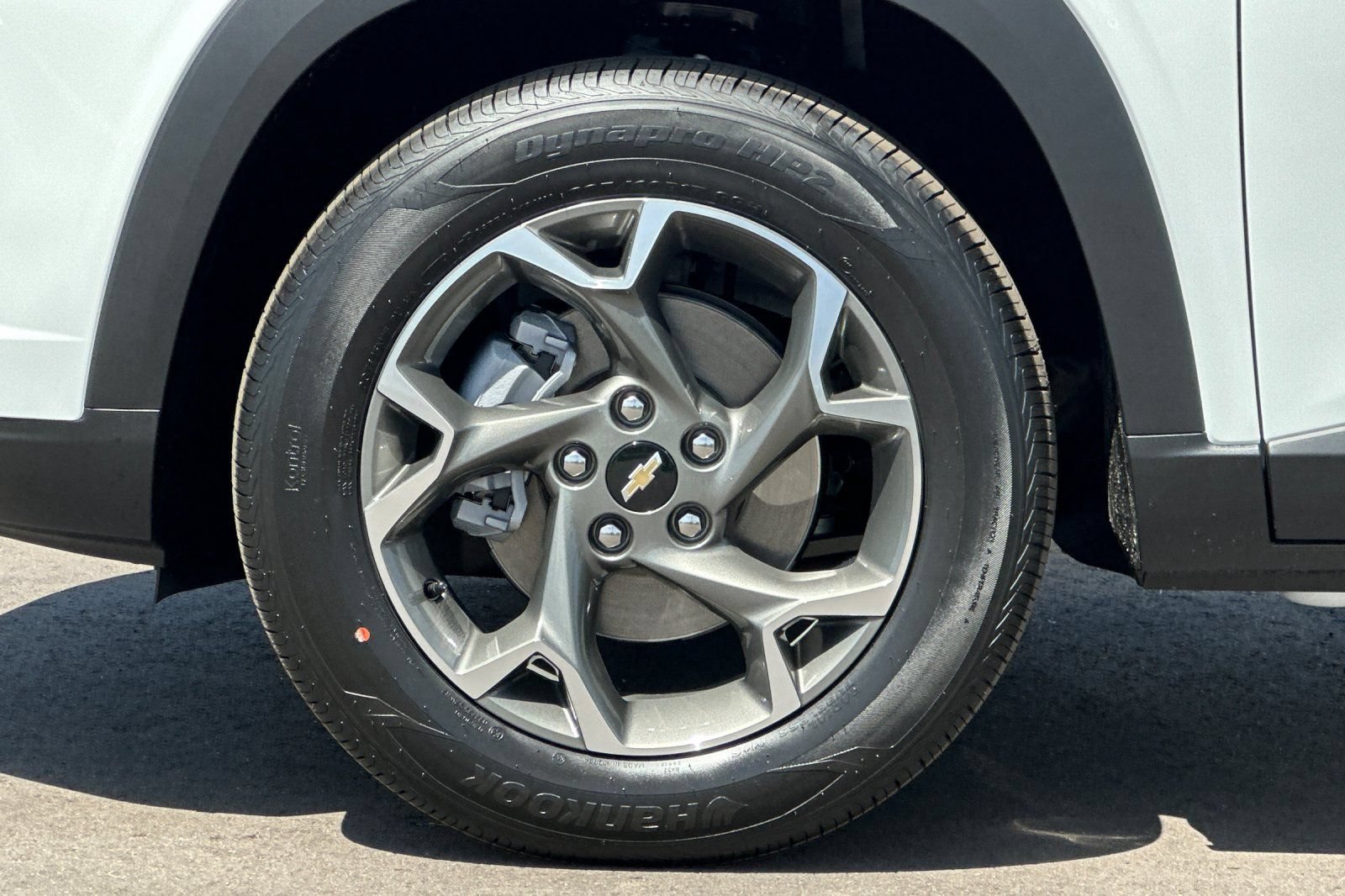 New 2026 Chevrolet Trax LT FWD image 25