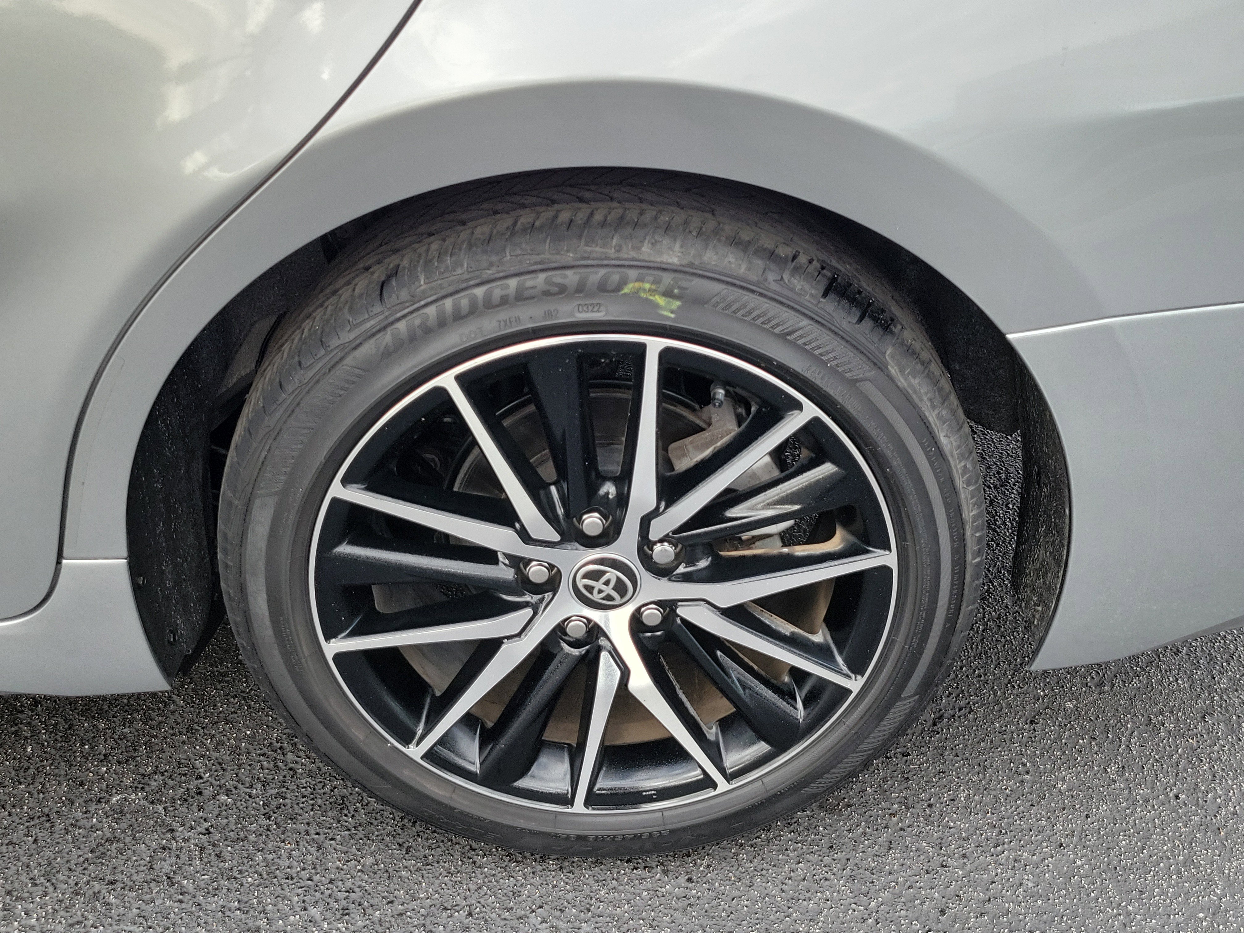 Used 2022 Toyota Camry SE image 29